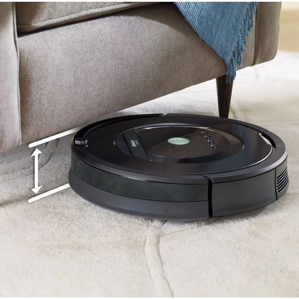 ROOMBA iRobot Black Automatic Cordless Vacuum Cleaner 805 With Charger Cord